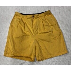 Tommy Hilfiger Golf Men's Yellow Chino Shorts Size 38 Pleat Front Pockets